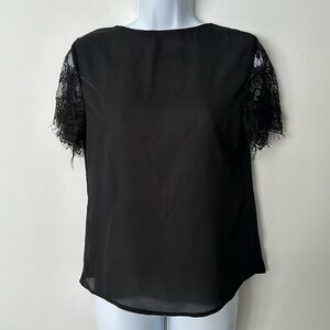 Lace sleeves blouse